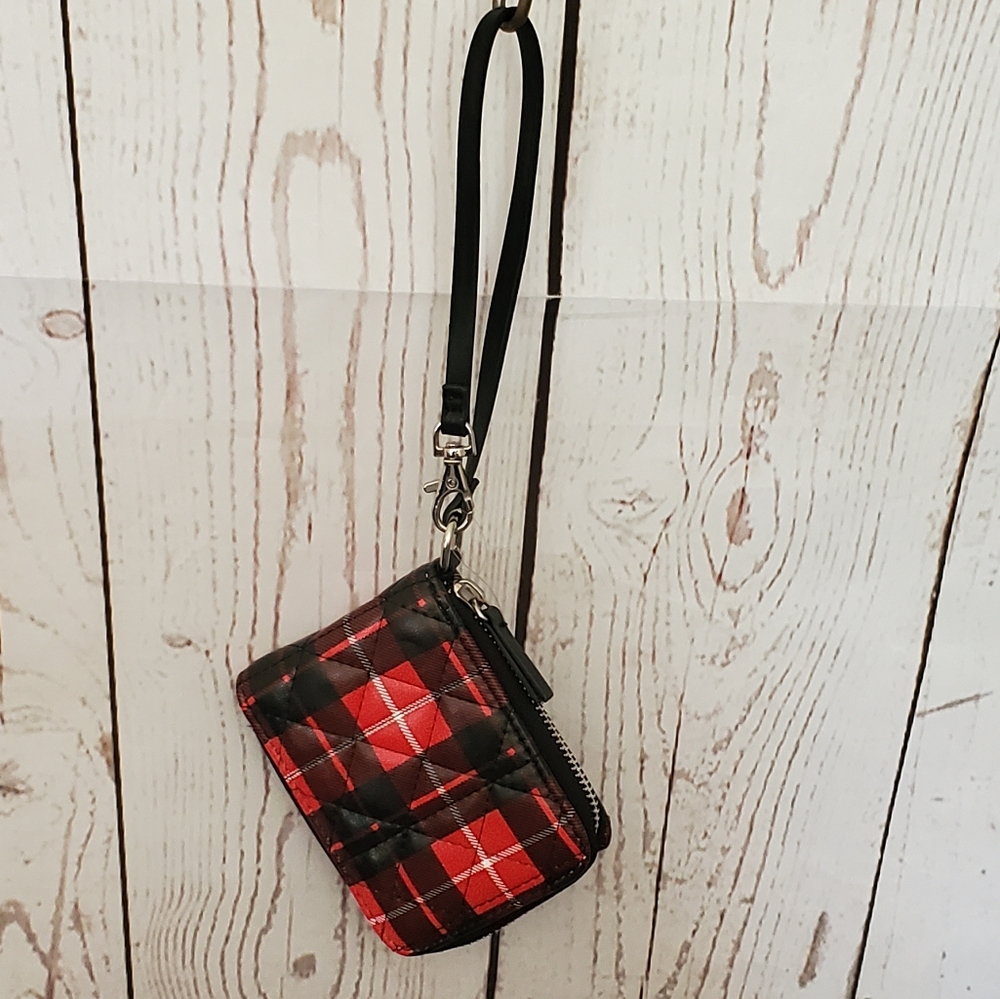 No Boundaries women's vinyl quilted wallet wristlet red and black plaid